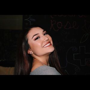 Meet your Posher, Malori